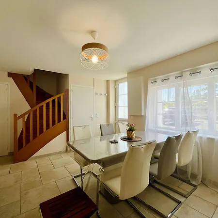 بيت للعطل La Maison Bleue Authentic Fishermans House إيزيغني سور مير